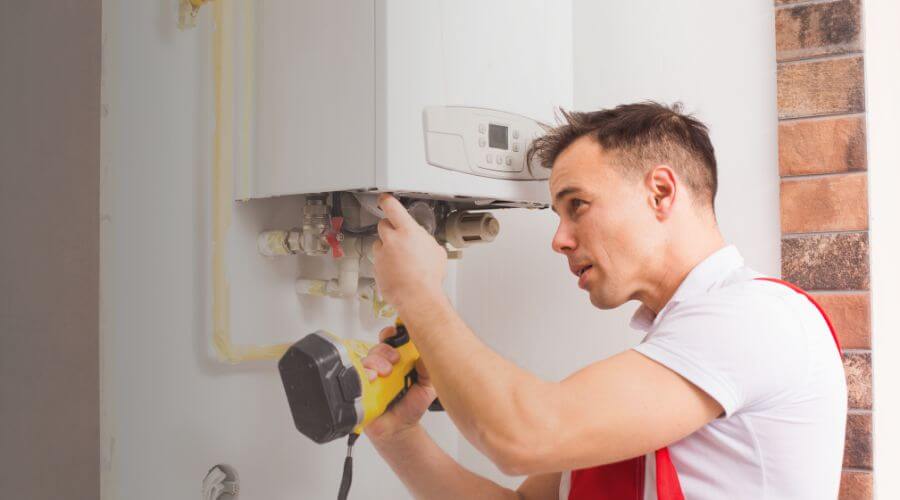 Expert burst pipe repair services in Mt Zion, IL